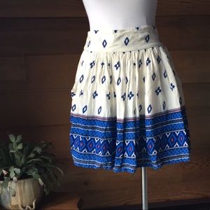 BETWEEN YOU & ME 🌟 Full Skirt w/ Pockets